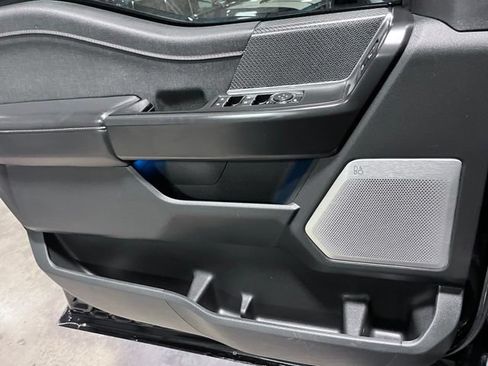 Used 2023 Ford F150 Raptor w/ Raptor 37 Performance Package AWD/4WD image 19