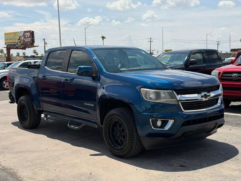 Used 2019 Chevrolet Colorado LT w/ LT Convenience Package AWD/4WD image 12