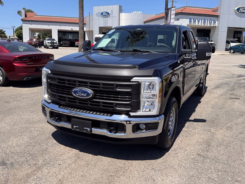 Certified 2024 Ford F250 XL w/ XL Chrome Package RWD image 7
