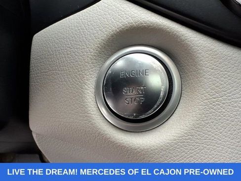 Certified 2020 Mercedes-Benz GLA 250 4MATIC image 25
