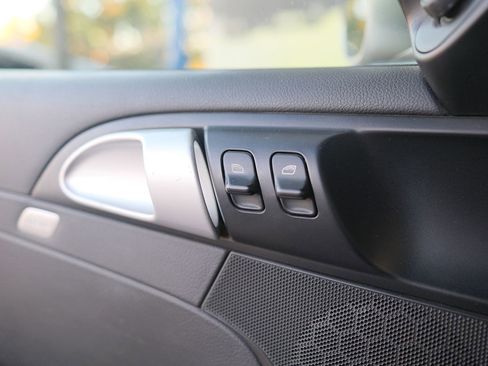 Used 2012 Porsche Boxster image 9