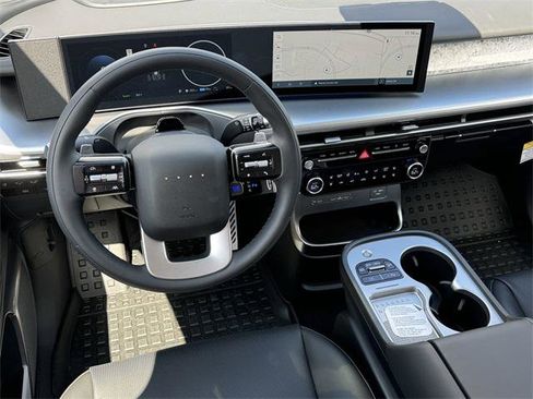 New 2026 Hyundai Ioniq 9 Calligraphy image 22