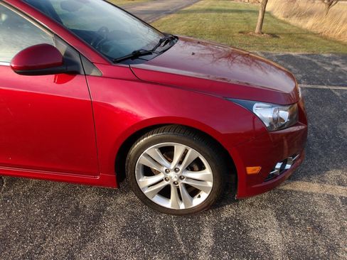 Used 2013 Chevrolet Cruze LTZ w/ Enhanced Safety Package image 29