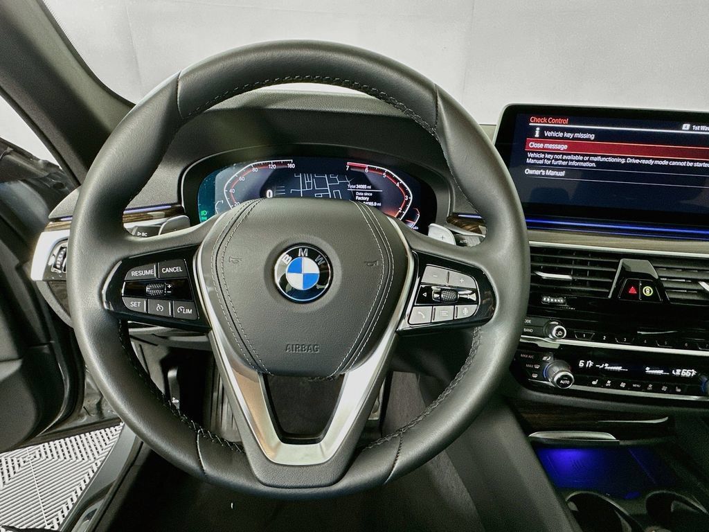 Certified 2023 BMW 530i w/ Convenience Package RWD image 11