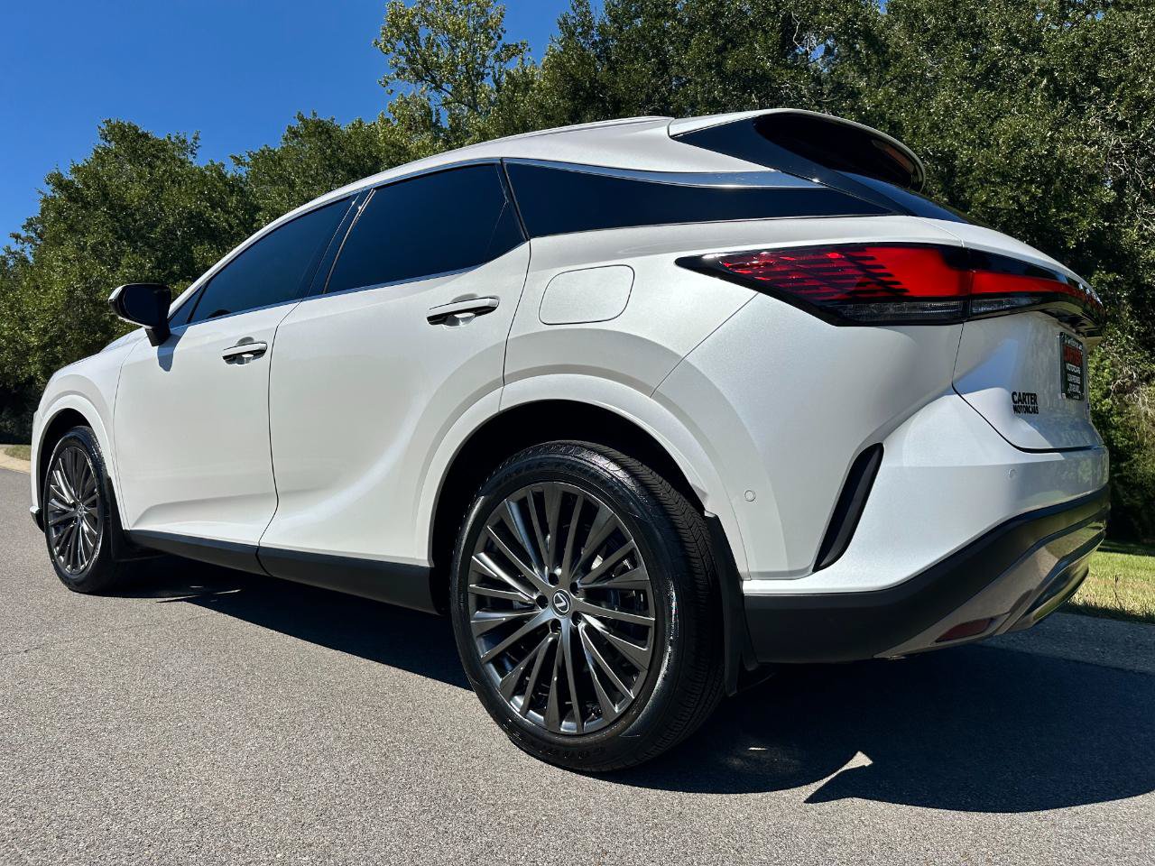 Used 2023 Lexus RX 350 FWD w/ Cold Area Package image 7