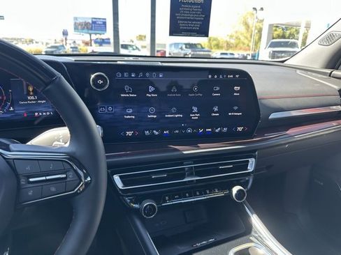 Used 2024 Chevrolet Traverse RS w/ LPO, Floor Liner Package image 26