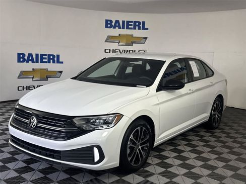 Used 2023 Volkswagen Jetta Sport FWD image 1