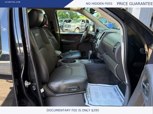 Used 2017 Nissan Frontier PRO-4X w/ Pro-4x Luxury Package AWD/4WD image 12