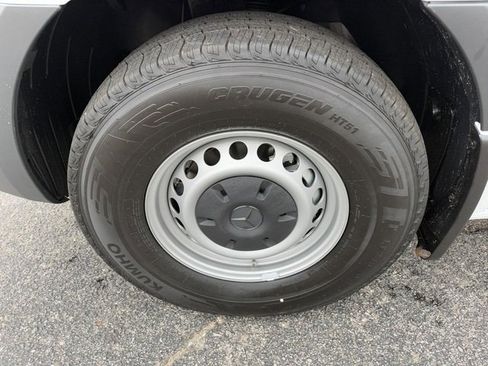 New 2025 Mercedes-Benz Sprinter 2500 image 13