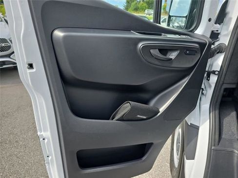New 2025 Mercedes-Benz Sprinter 2500 image 16