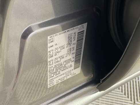 Used 2025 Nissan Frontier SL AWD/4WD image 20