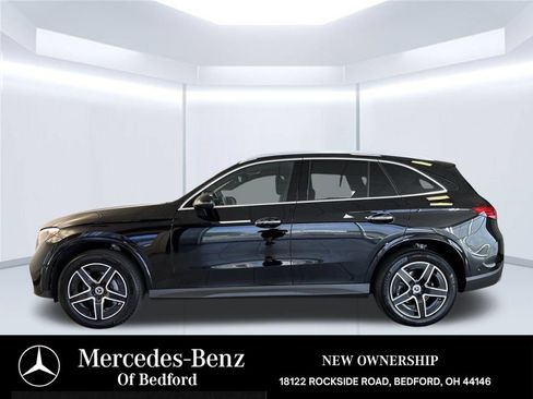 Used 2026 Mercedes-Benz GLC 300 4MATIC image 2