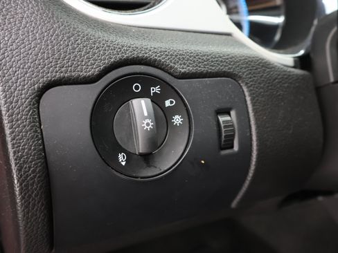 Used 2013 Ford Mustang GT Premium w/ Comfort Pkg RWD image 35