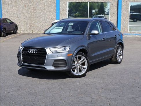Used 2016 Audi Q3 2.0T Premium Plus w/ Technology Package AWD/4WD image 1