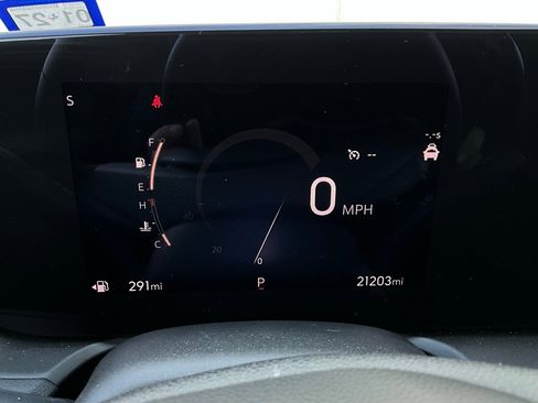 Used 2025 Buick Encore GX Preferred image 36