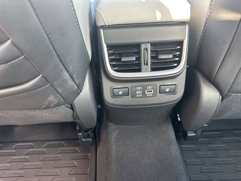 Certified 2025 Subaru Legacy Limited image 25