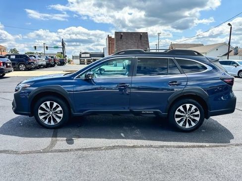 Used 2025 Subaru Outback Limited XT w/ Popular Package #2 AWD/4WD image 4