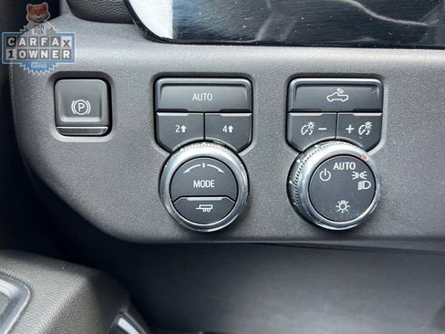 Used 2024 GMC Sierra 1500 SLE AWD/4WD image 11