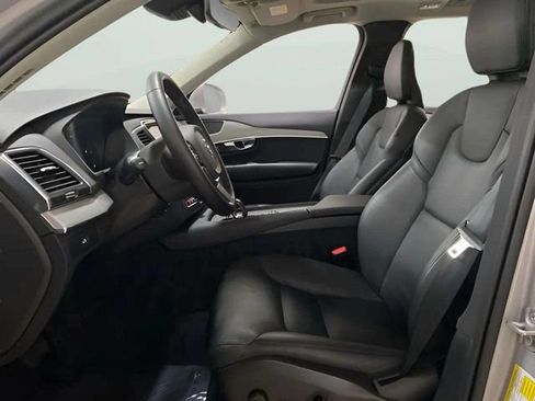 Used 2025 Volvo XC90 B5 Core AWD/4WD image 43
