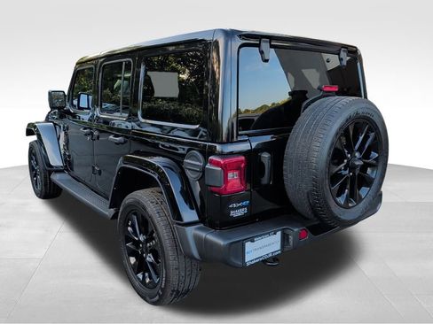 Used 2021 Jeep Wrangler Unlimited Sahara 4xe image 4