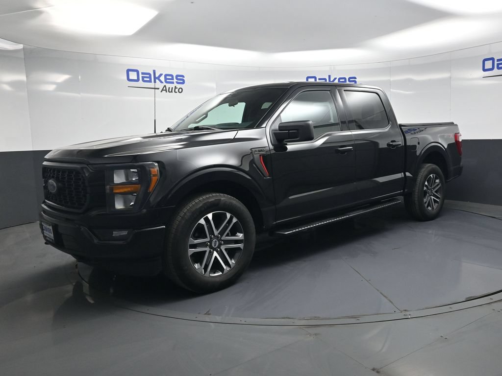 Used 2023 Ford F150 XL w/ STX Appearance Package RWD image 3