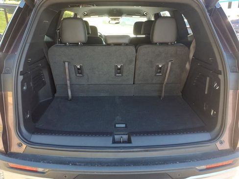 Used 2024 GMC Acadia Elevation w/ Luxury Package AWD/4WD image 19