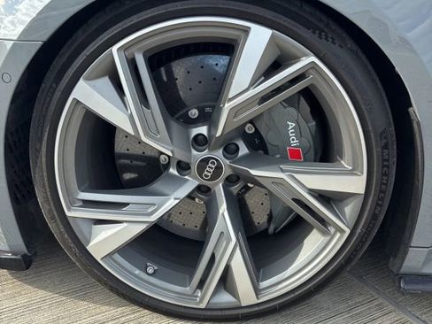 Used 2021 Audi RS 6 w/ Black Optic Package image 3