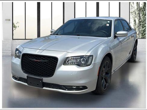 Used 2023 Chrysler 300 S RWD image 1