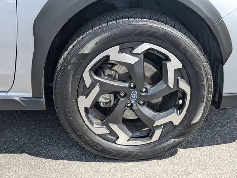 Used 2023 Subaru Crosstrek 2.5i Limited w/ Moonroof Package image 12