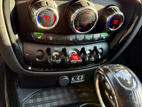 Used 2016 MINI Cooper Clubman image 34