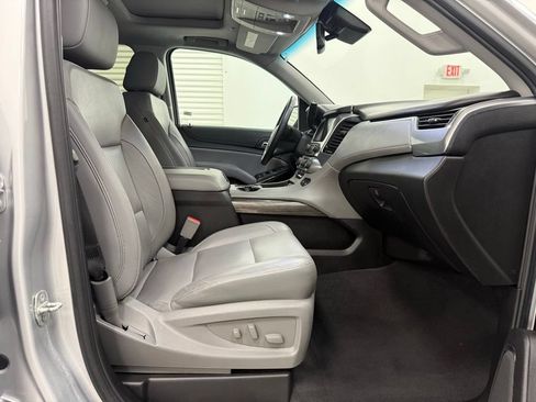 Used 2020 Chevrolet Tahoe LT AWD/4WD image 15