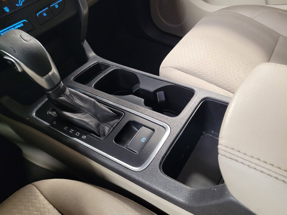 Used 2019 Ford Escape SE FWD image 26