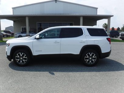 Used 2022 GMC Acadia SLE w/ LPO, Floor Liner Package