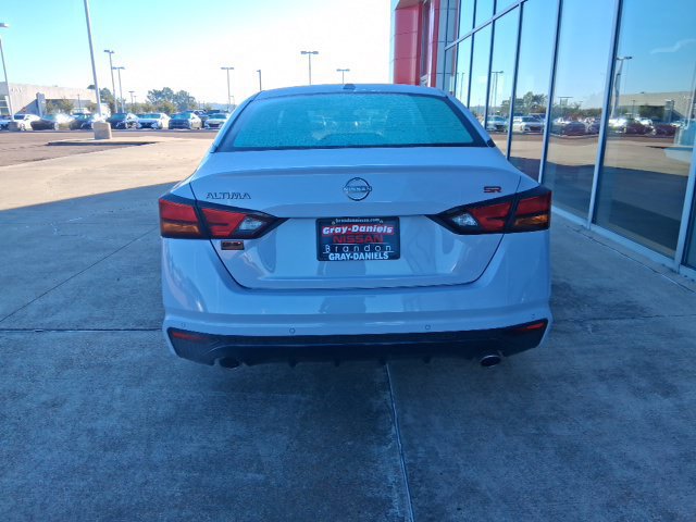 Certified 2025 Nissan Altima 2.5 SR FWD image 6