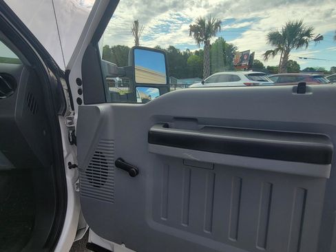 Used 2014 Ford F250 XL image 36