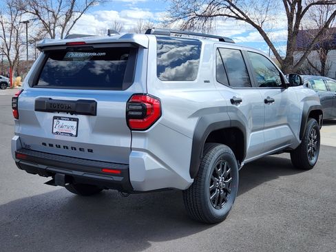 Certified 2026 Toyota 4Runner SR5 AWD/4WD image 3