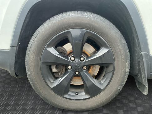 Used 2015 Jeep Cherokee Limited w/ Trailer Tow Group image 14