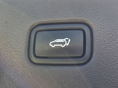 Used 2021 Hyundai Palisade Calligraphy image 18