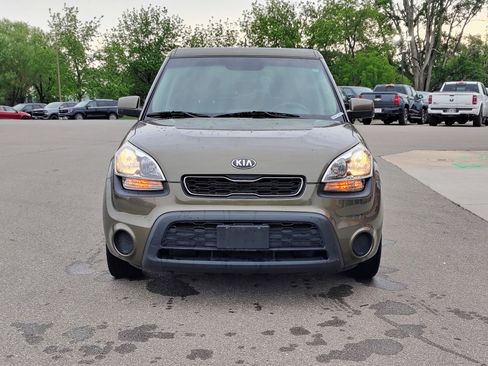 Used 2013 Kia Soul FWD image 7