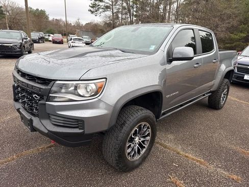 Used 2022 Chevrolet Colorado ZR2 image 3