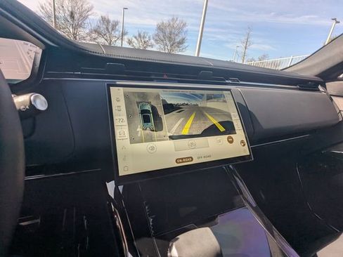 Used 2025 Land Rover Range Rover Sport Dynamic SE image 20