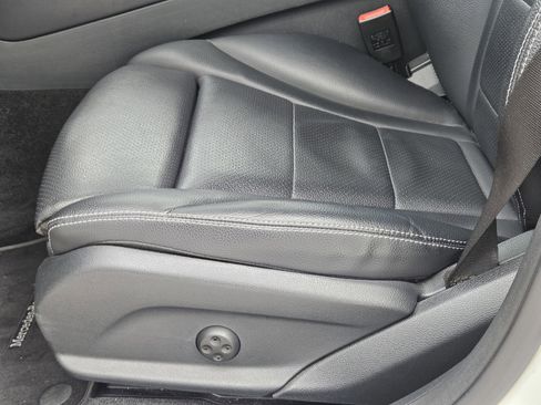 Used 2018 Mercedes-Benz GLC 300 4MATIC Coupe image 20