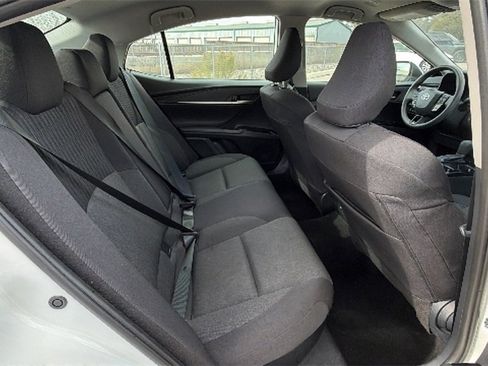 Certified 2025 Toyota Camry LE image 38