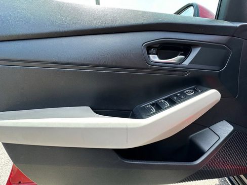 Used 2023 Honda Accord LX image 14
