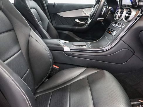 Used 2022 Mercedes-Benz GLC 300 image 19