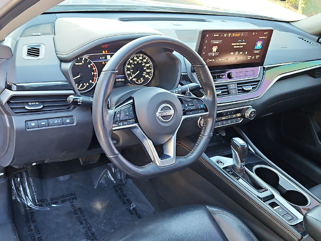 Certified 2023 Nissan Altima 2.0 SR FWD image 28