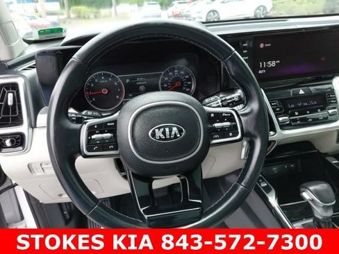 Used 2021 Kia Sorento SX FWD image 9