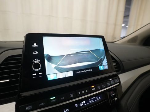 Used 2025 Honda Odyssey EX-L image 21