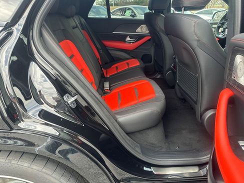 New 2026 Mercedes-Benz GLE 53 AMG 4MATIC Coupe image 17