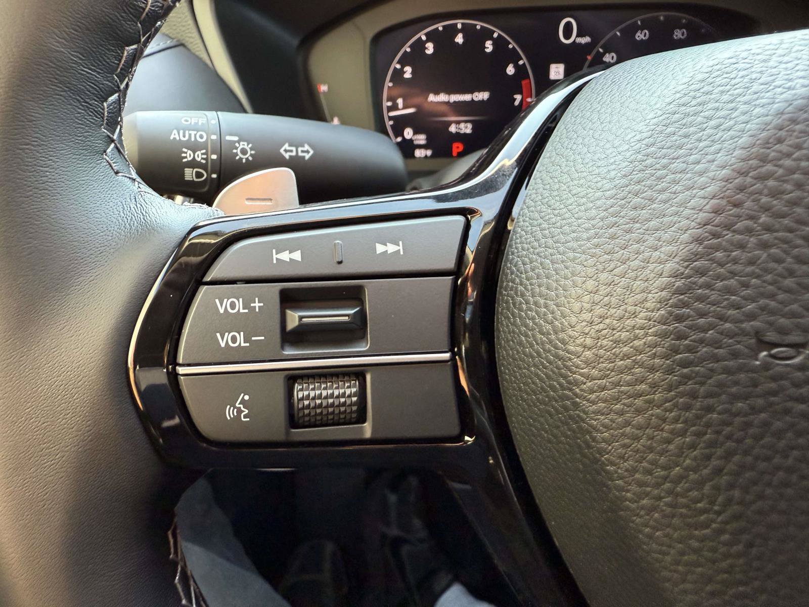 Used 2026 Acura ADX FWD image 22
